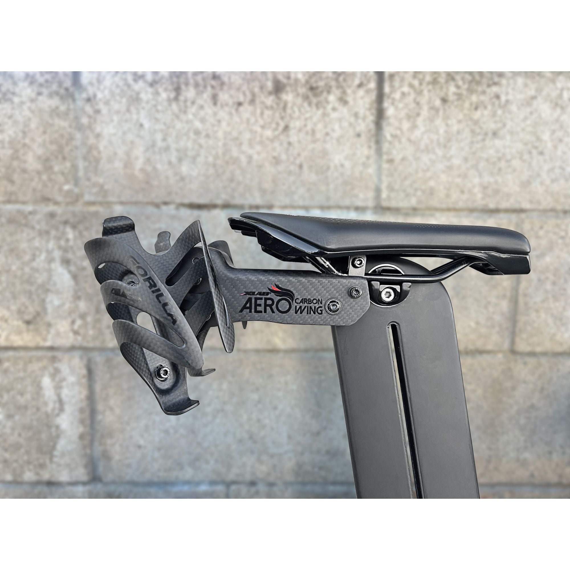 Aero Carbon Wing con Gorilla Matte Cages